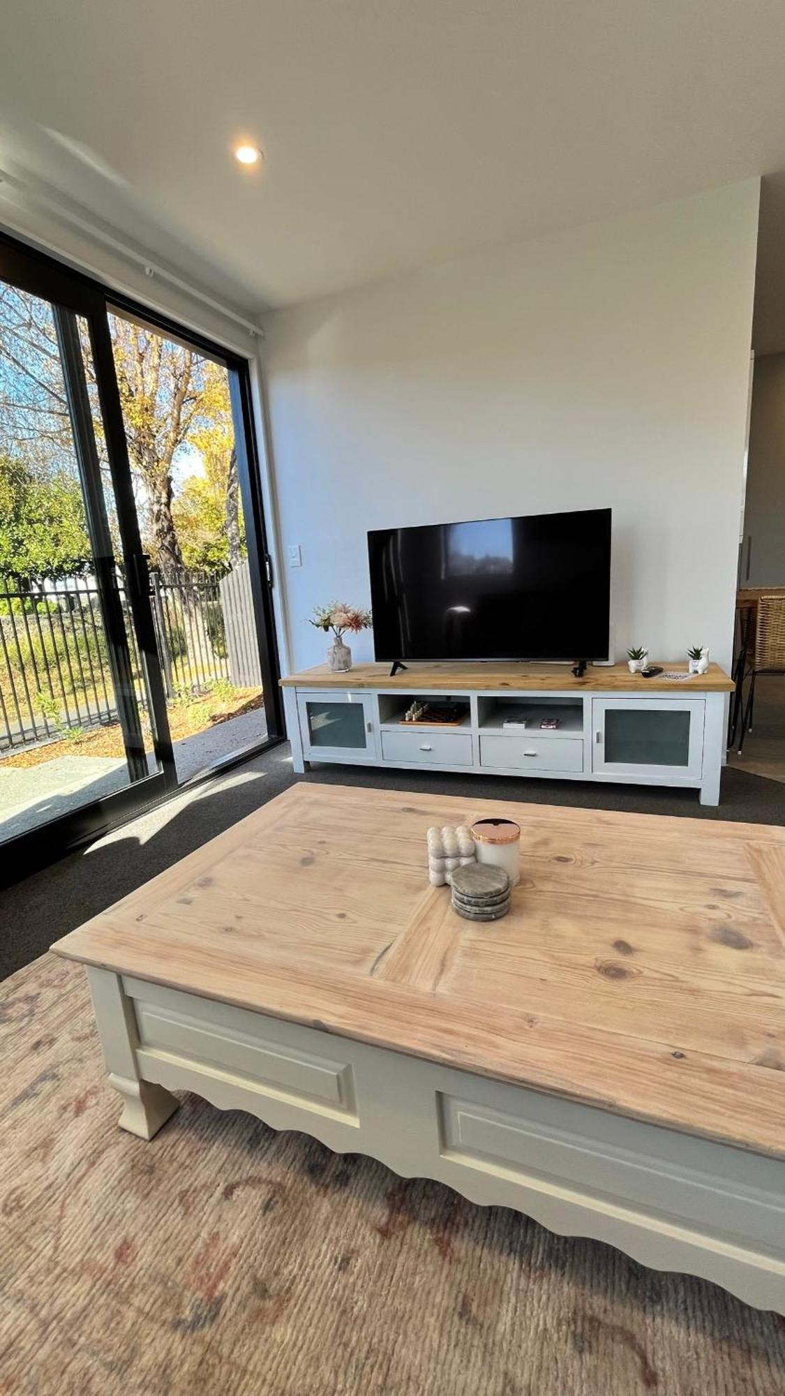 Luxury 2 Bedroom By St James Park 基督城 外观 照片